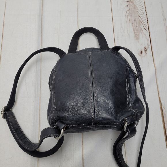Vintage Fossil black leather backpack medium boho - Picture 5 of 10